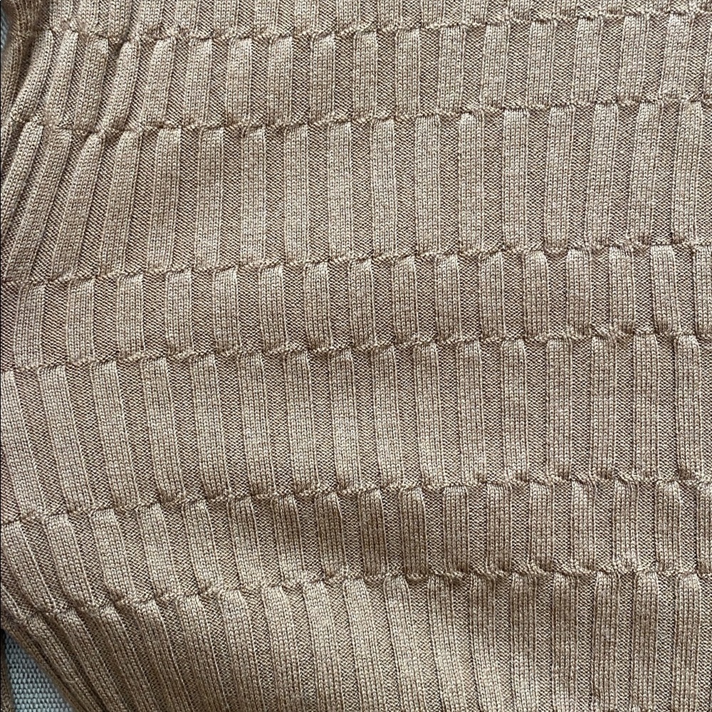 Club Monaco Signature Ribbed Mock Neck Sweater Wool Long Sleeve Camel Tan Size S - Picture 9 of 9